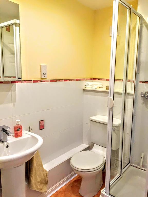 5 Bedroom Central Penthouse Apartment 爱丁堡 外观 照片